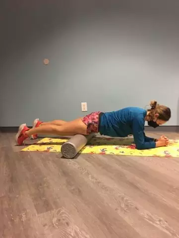 09 foamroll quads