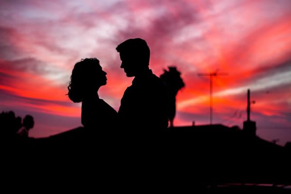 How to Involve Your Partner in Your Pelvic Floor Therapy