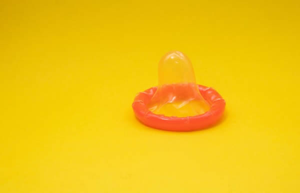Her Campus: 9 Ways to Make First Time Sex Less Painful