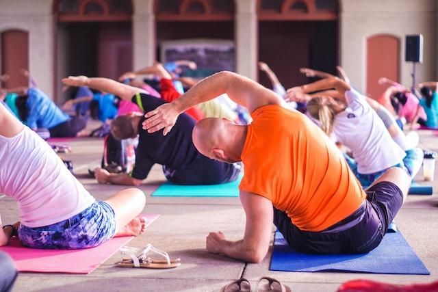 4 Exercises to Increase Low Back Strength and Help with Low Back Pain