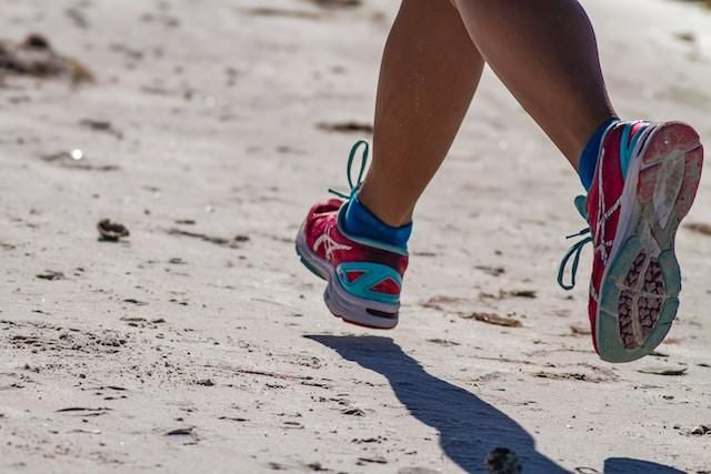 Running Mechanics and Pelvic Floor Health: The Impact of Footwear