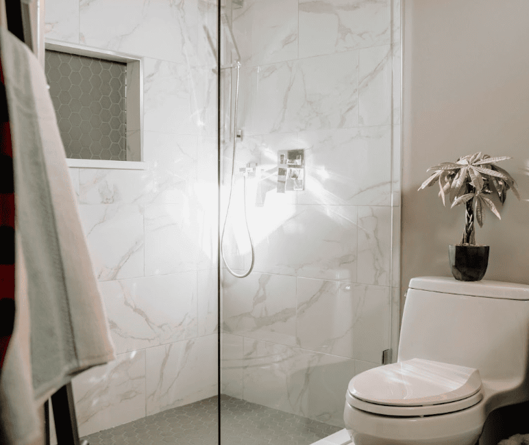 Understanding Paradoxical Diarrhea: Symptoms, Causes, and Management